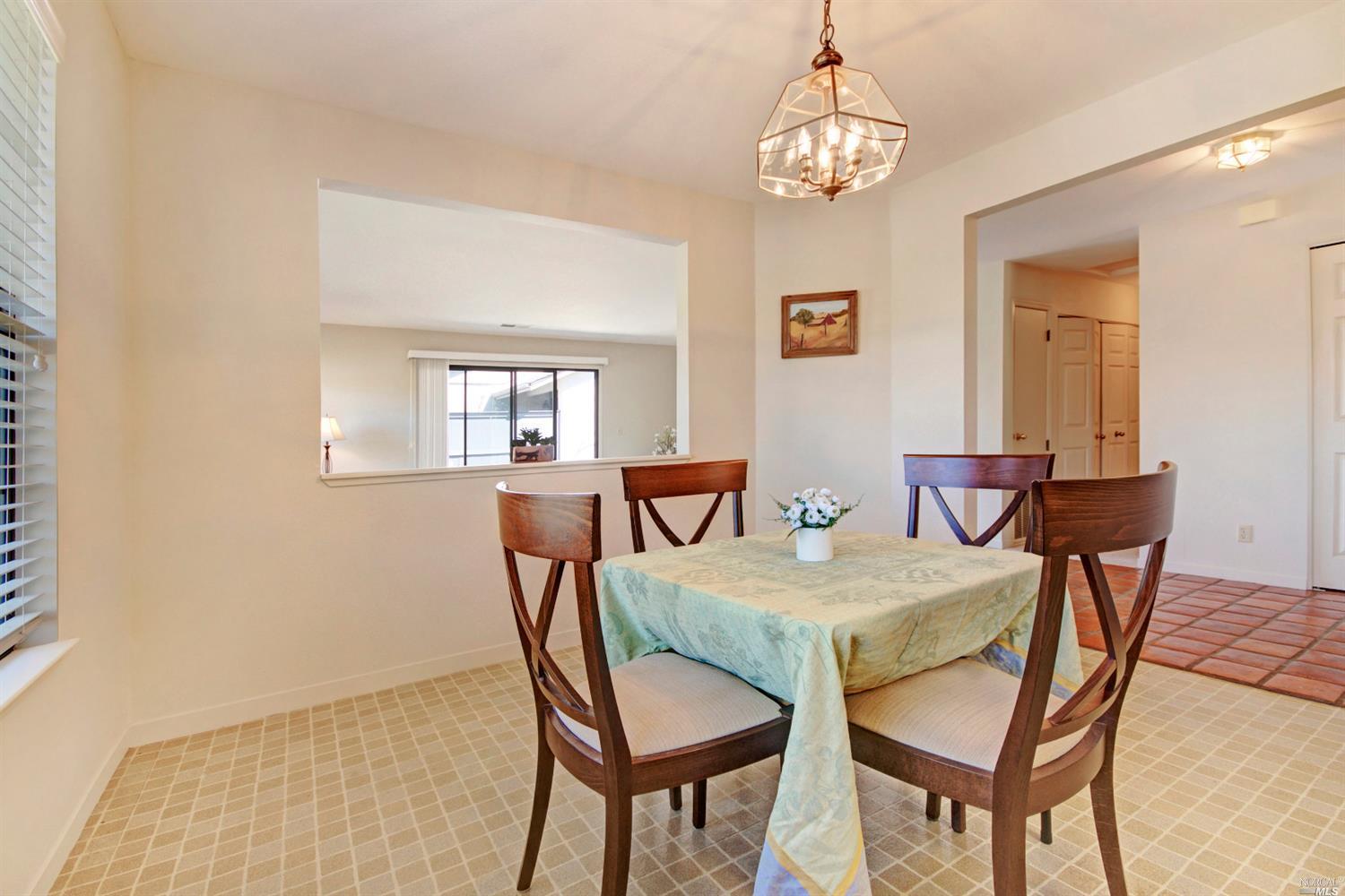 686 Oregon St, Sonoma, CA 95476 photo 7