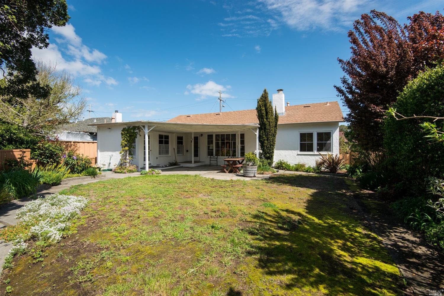 24 Echo Ave, Corte Madera, CA 94925 photo 9