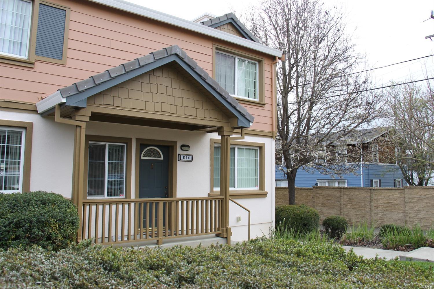 614 Daniels Ave, Vallejo, CA 94590 photo 1
