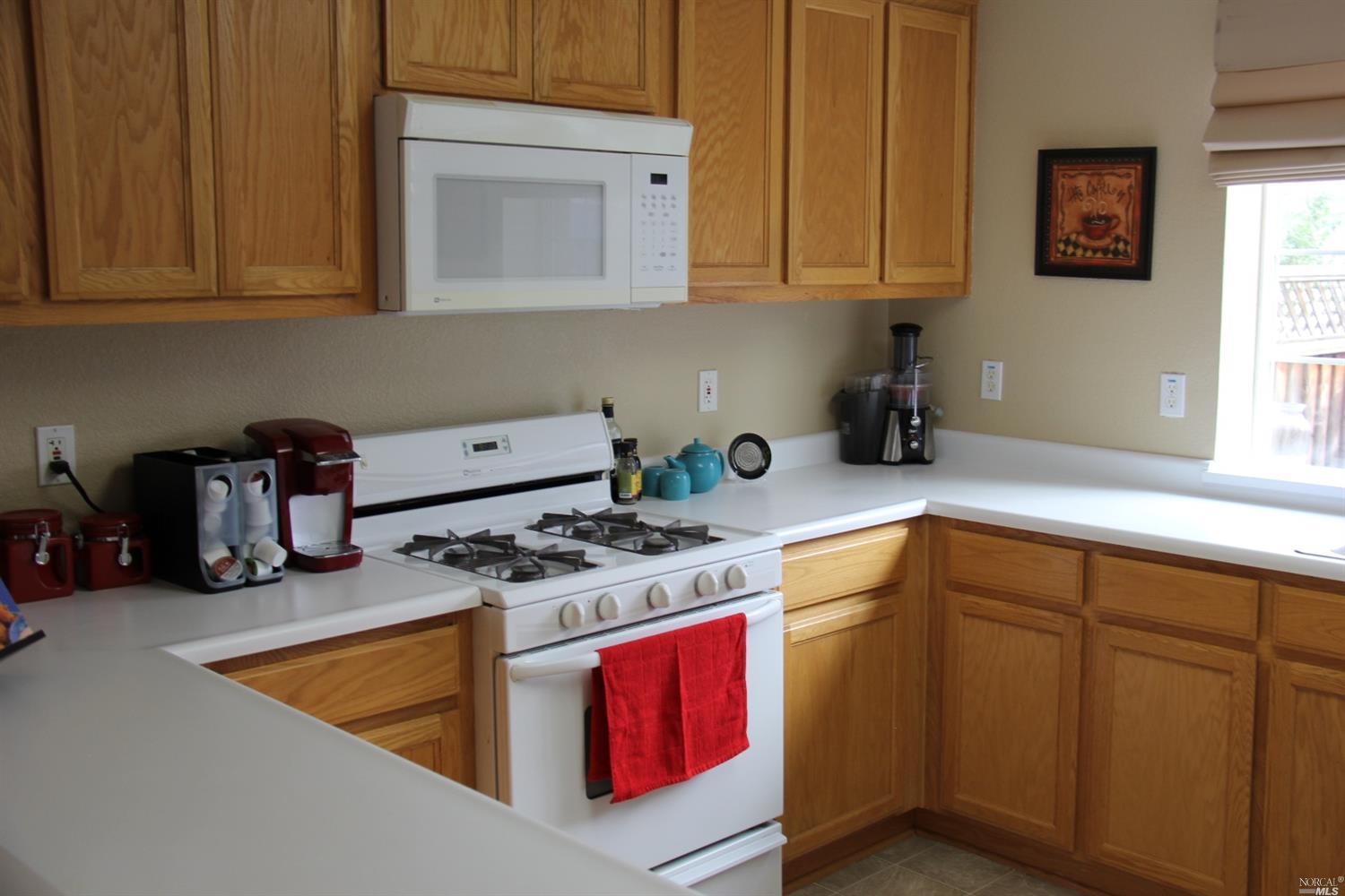 614 Daniels Ave, Vallejo, CA 94590 photo 3