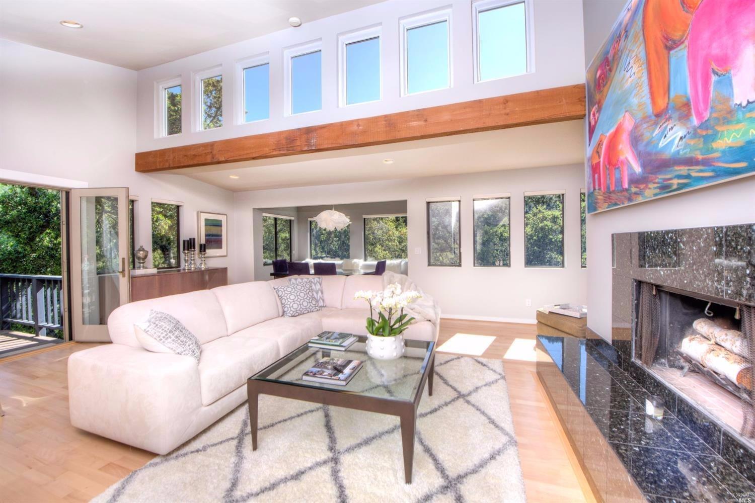 147 Pine Dr, Fairfax, CA 94930 photo 3