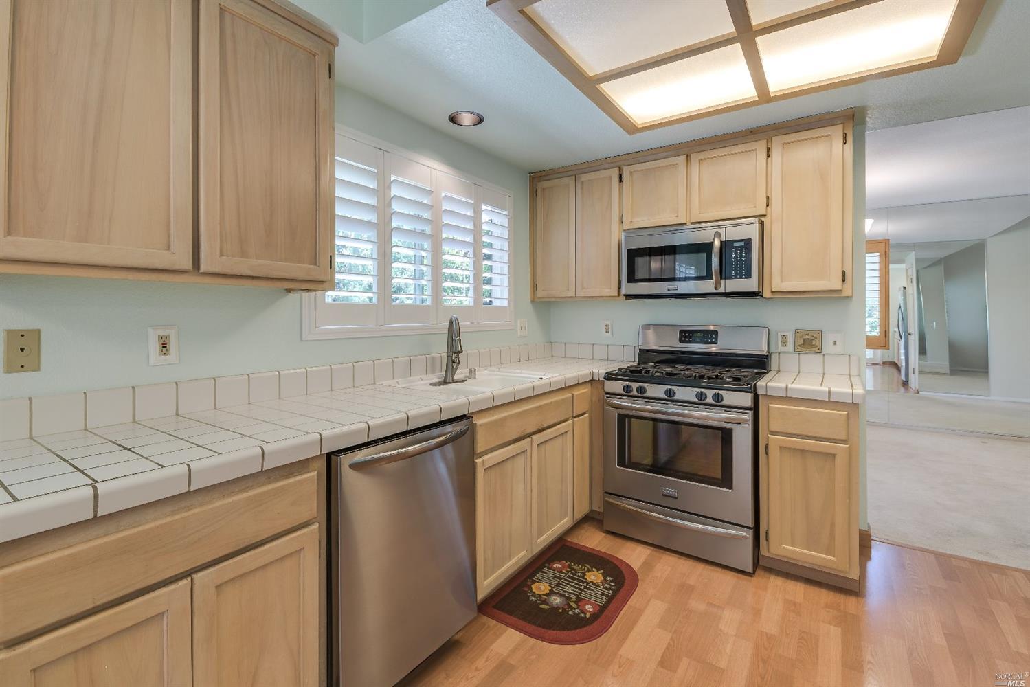 Undisclosed, Cotati, CA 94931 photo 9