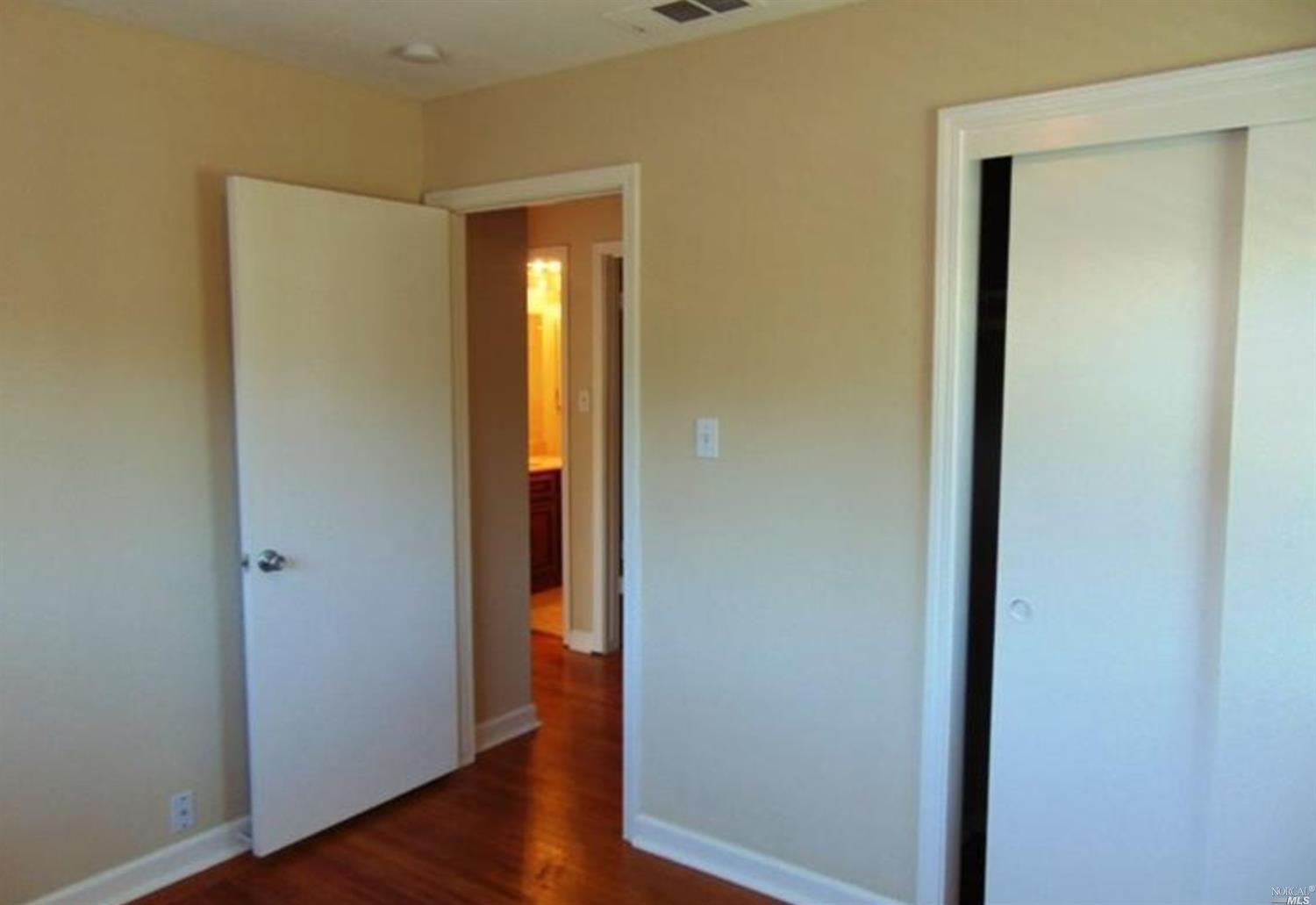 376 Pepper Dr, Vallejo, CA 94589 photo 17