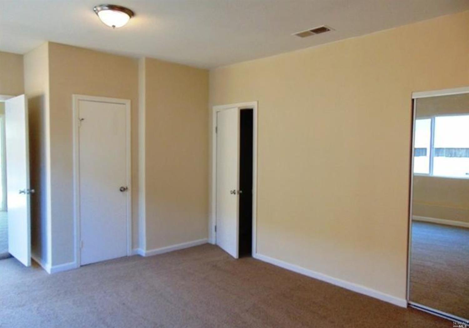 376 Pepper Dr, Vallejo, CA 94589 photo 11