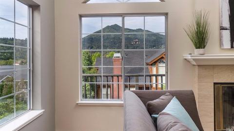 2 Stetson Ct, Kentfield, CA 94904 photo 5