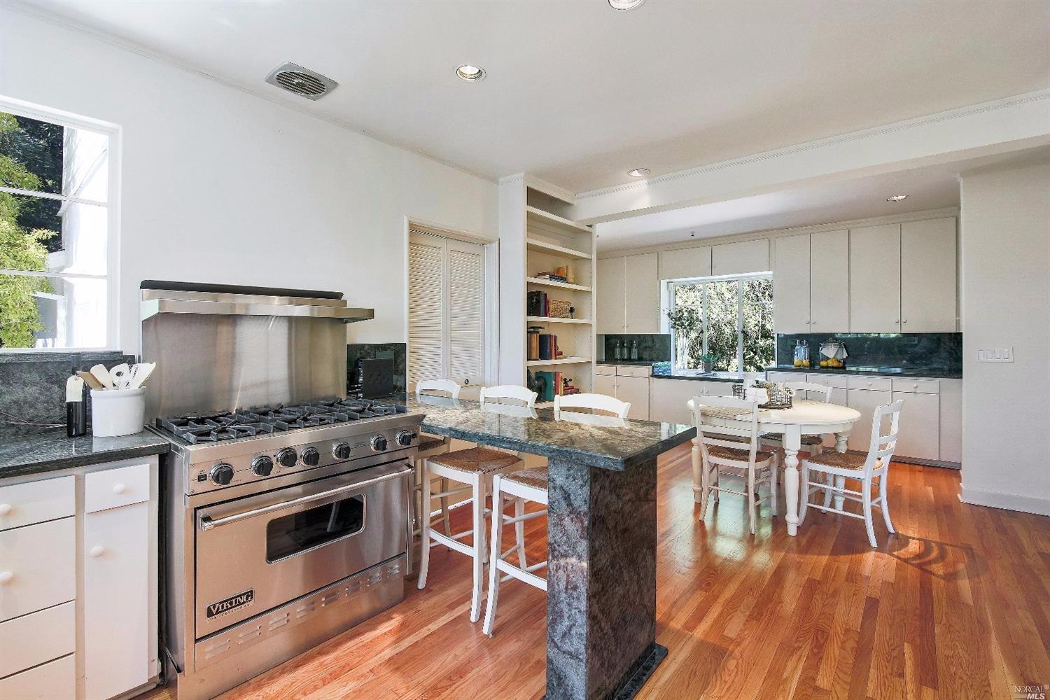 27 Makin Grade, Ross, CA 94957 photo 7