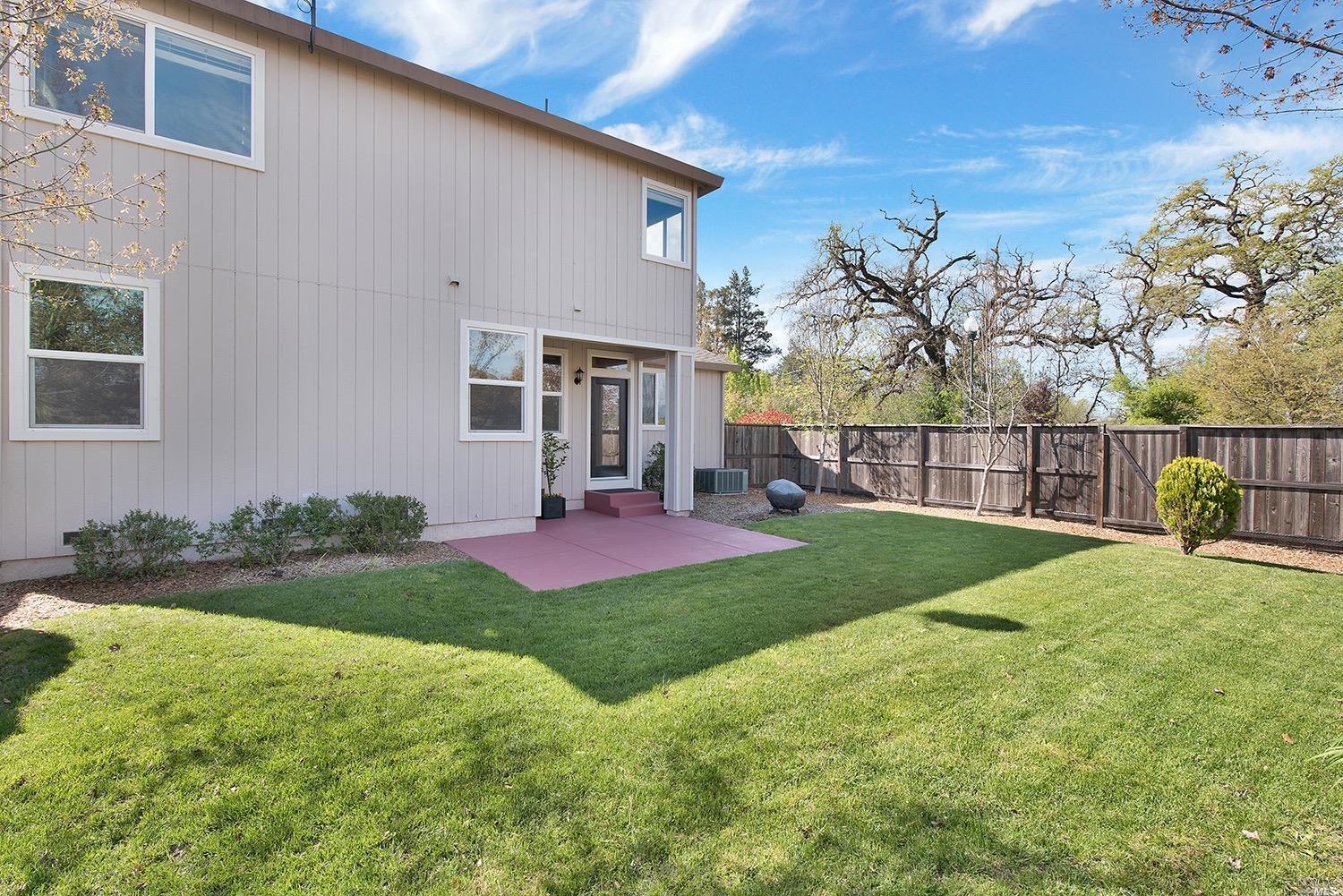 8350 Vercelli Ct, Windsor, CA 95492 photo 25
