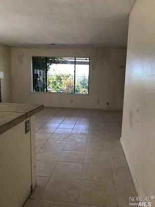 257 Stonewood Ct, Vallejo, CA 94591 photo 8