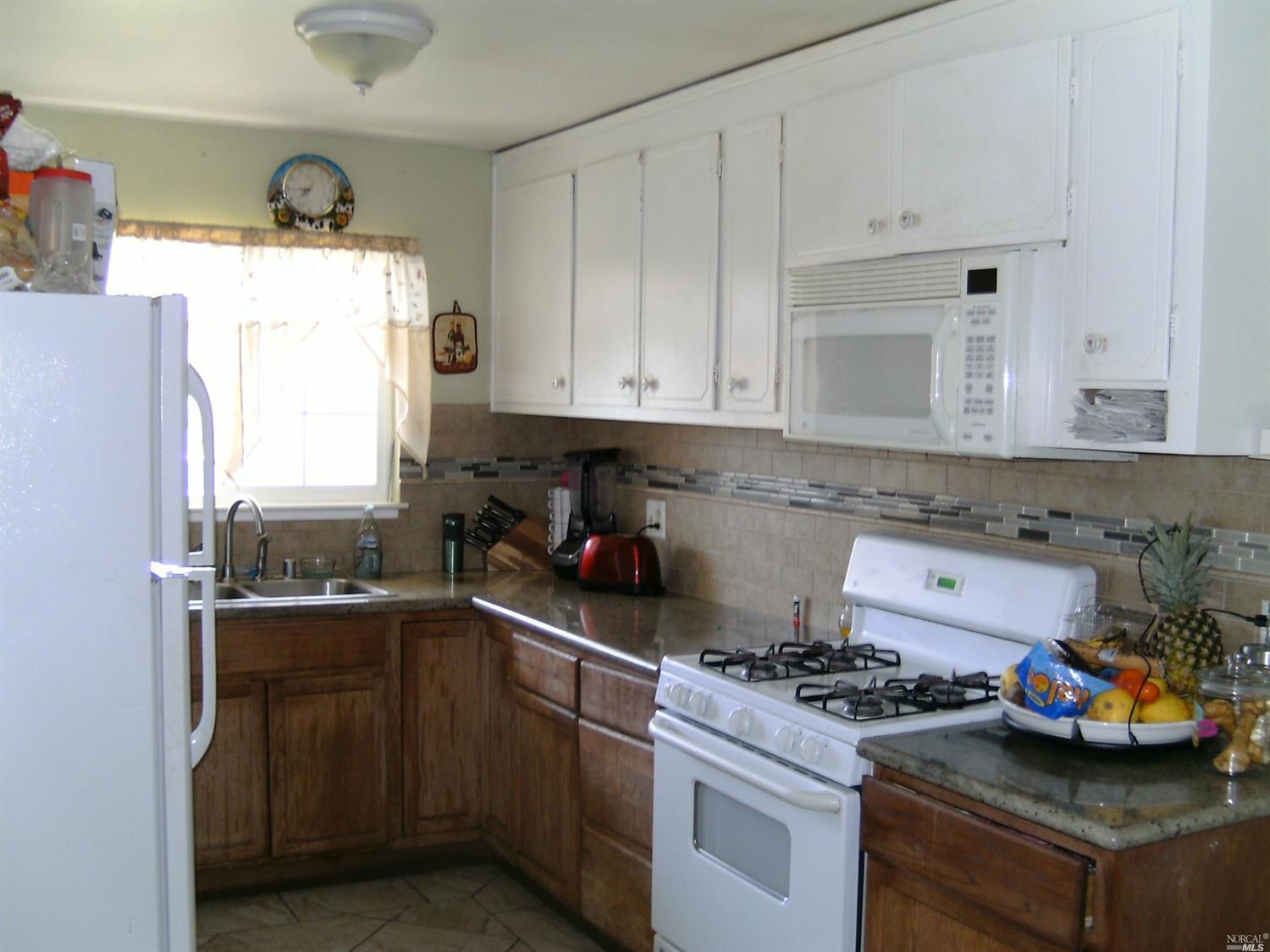 126 Violet Dr, Vallejo, CA 94589 photo 7