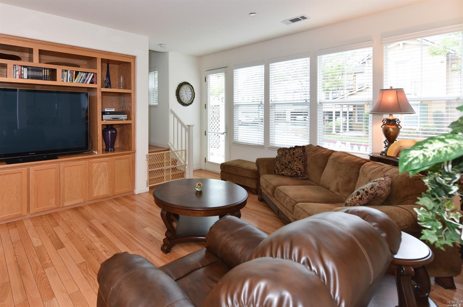 865 Citation Ct, Napa, CA 94559 photo 5