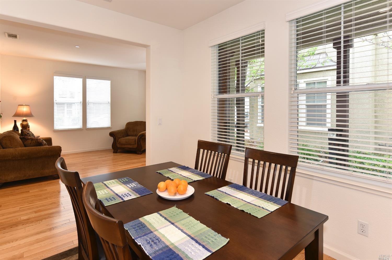 865 Citation Ct, Napa, CA 94559 photo 8
