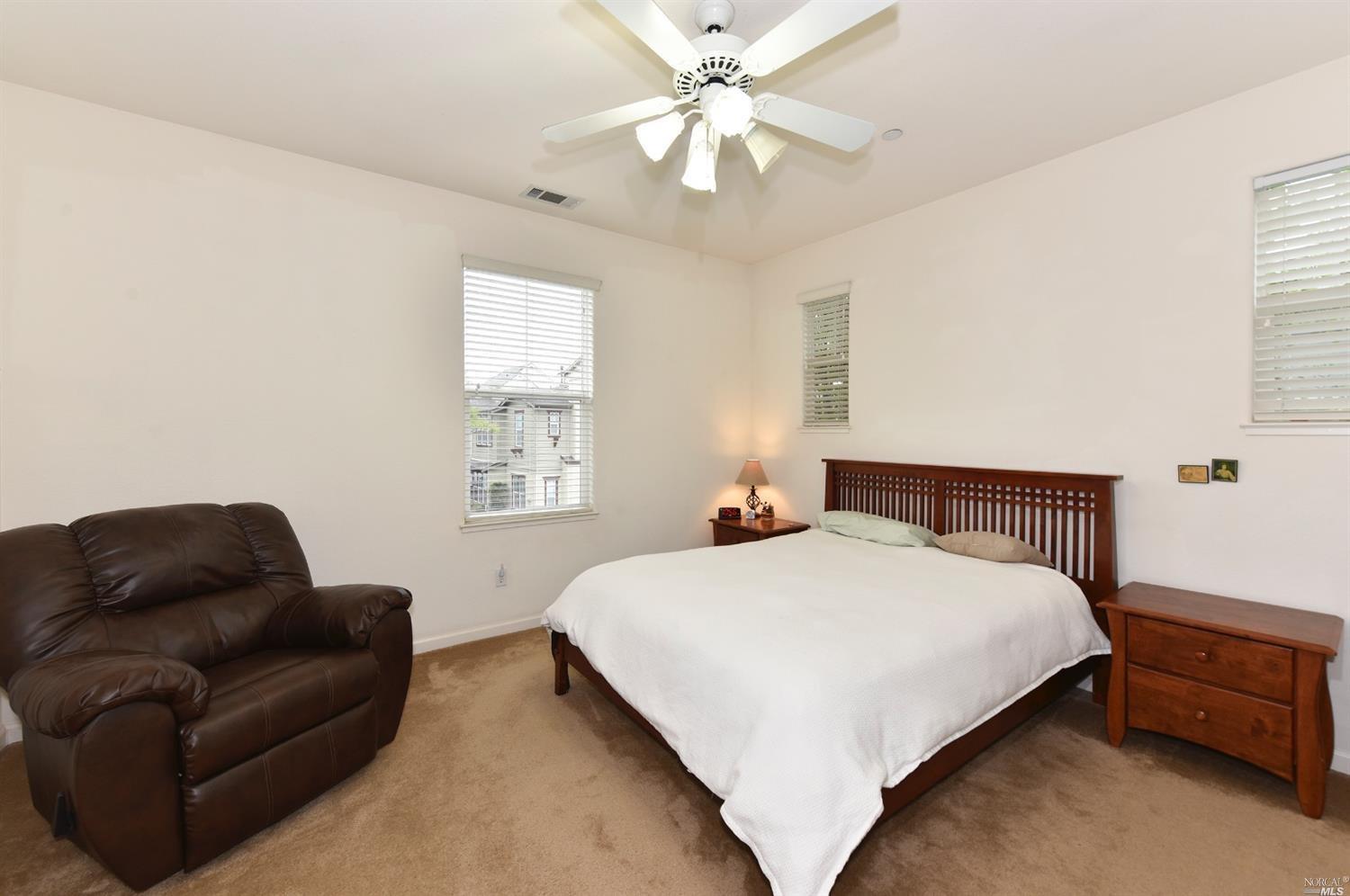 865 Citation Ct, Napa, CA 94559 photo 14