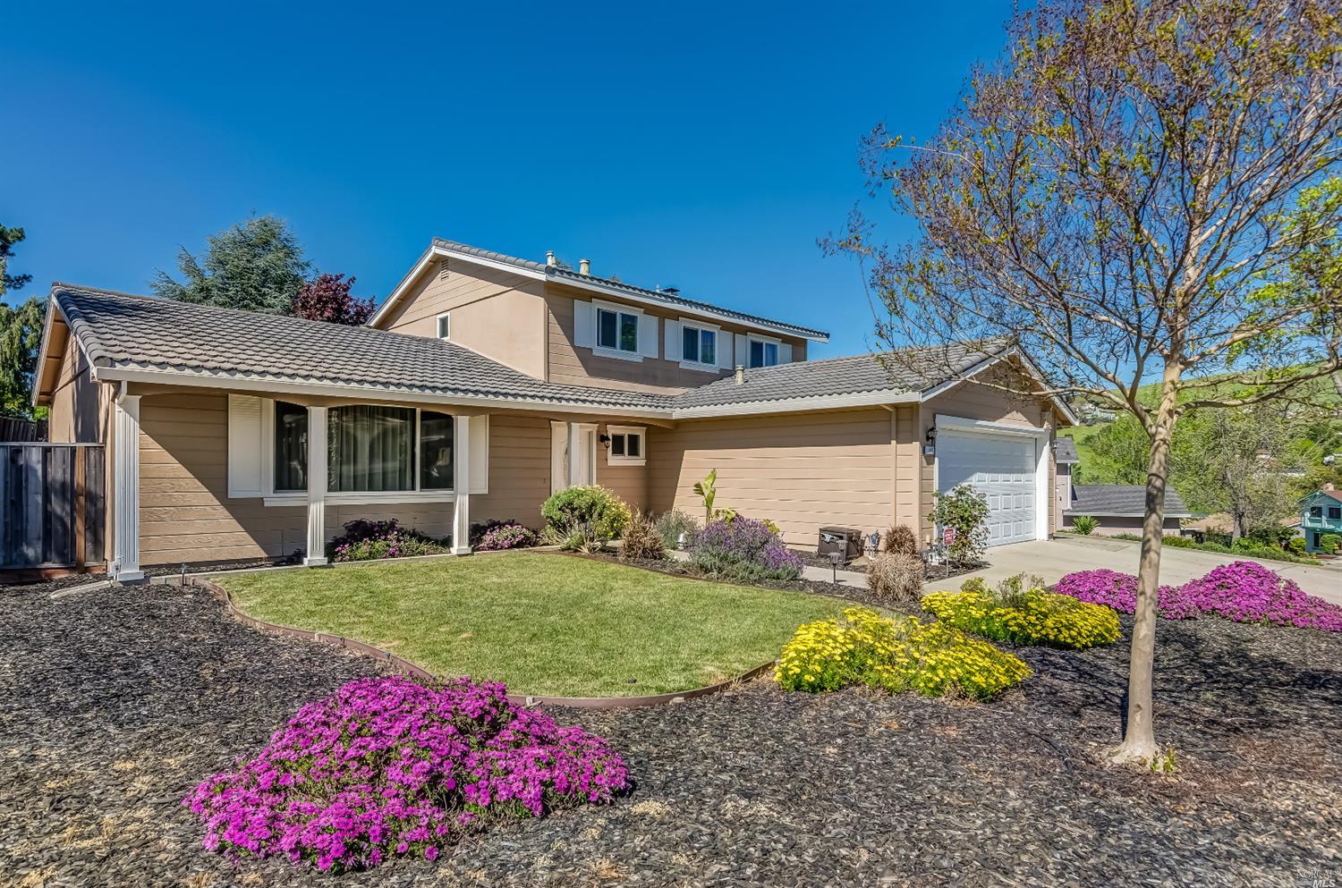 140 Lexington Dr, Vallejo, CA 94591 photo 2