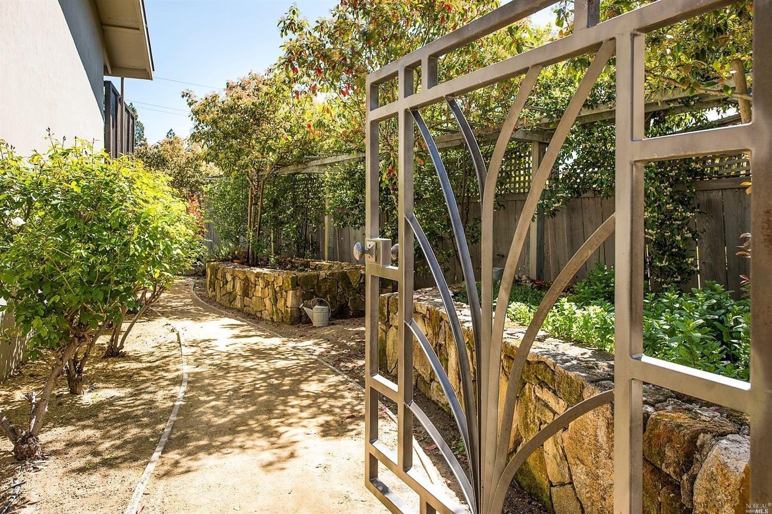 507 Montecito Blvd, Napa, CA 94559 photo 24