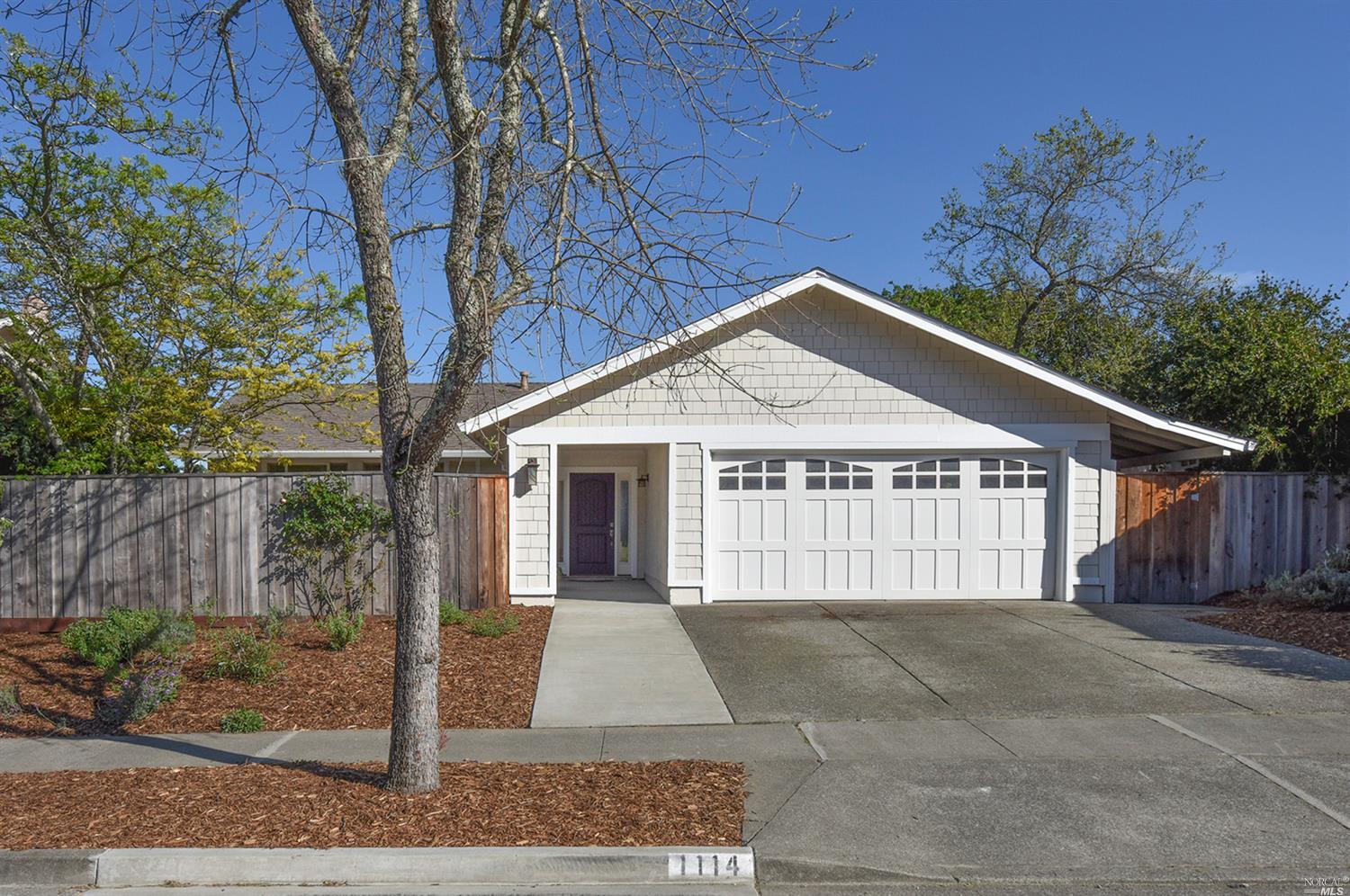 1114 Stonybrook Dr, Napa, CA 94558 photo 1