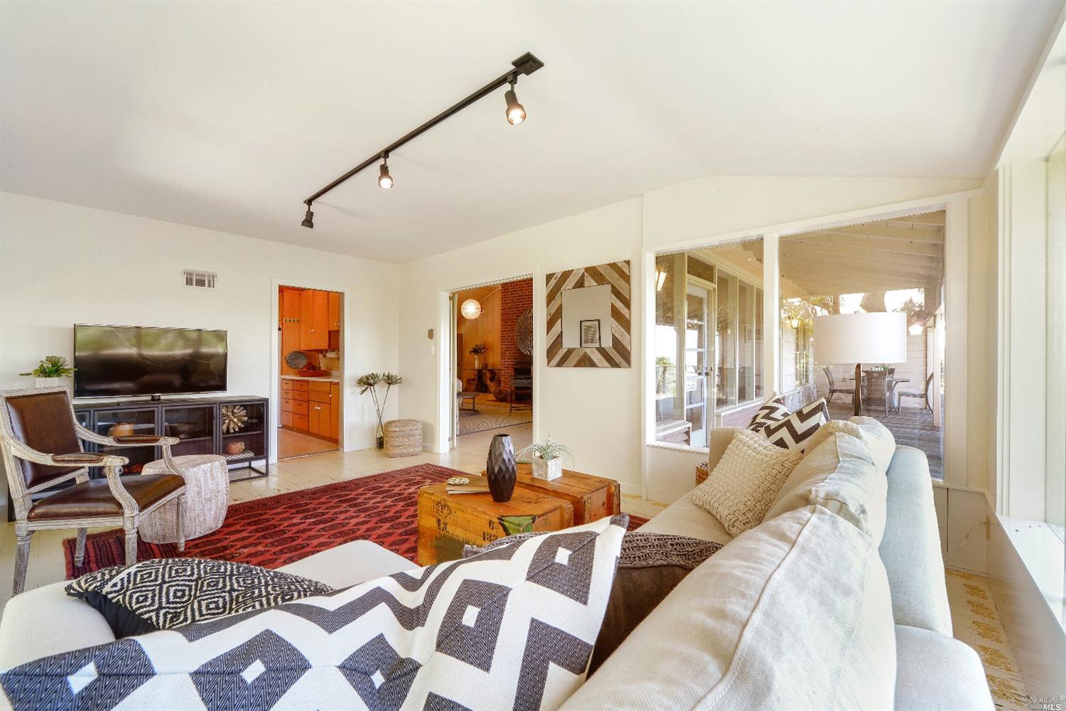 17797 High Rd, Sonoma, CA 95476 photo 12