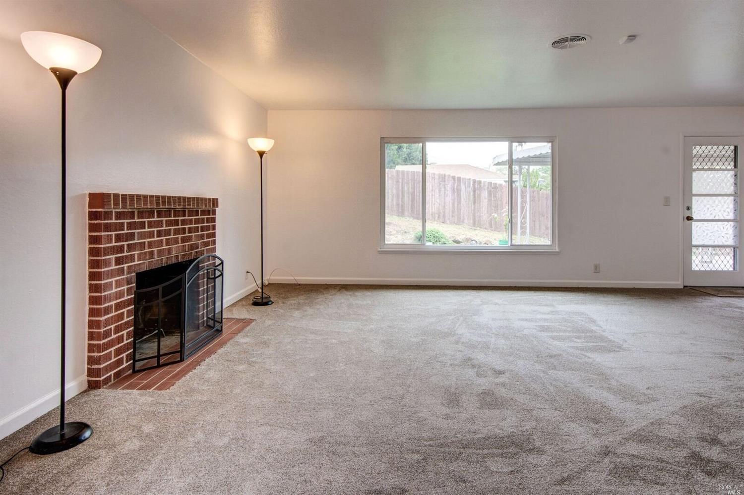 108 Bowman Dr, Vallejo, CA 94591 photo 6