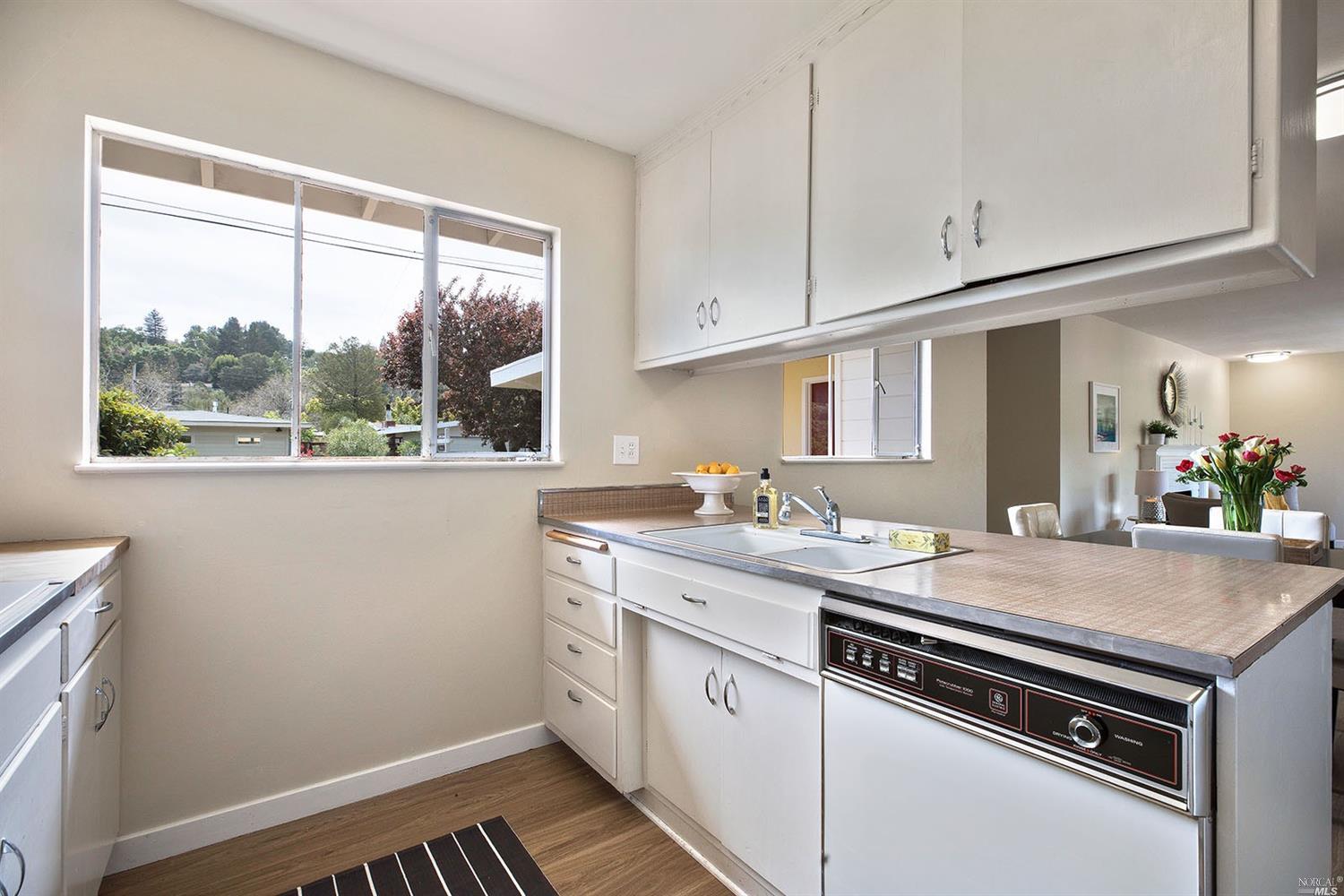 50 Meadow Dr, Mill Valley, CA 94941 photo 10