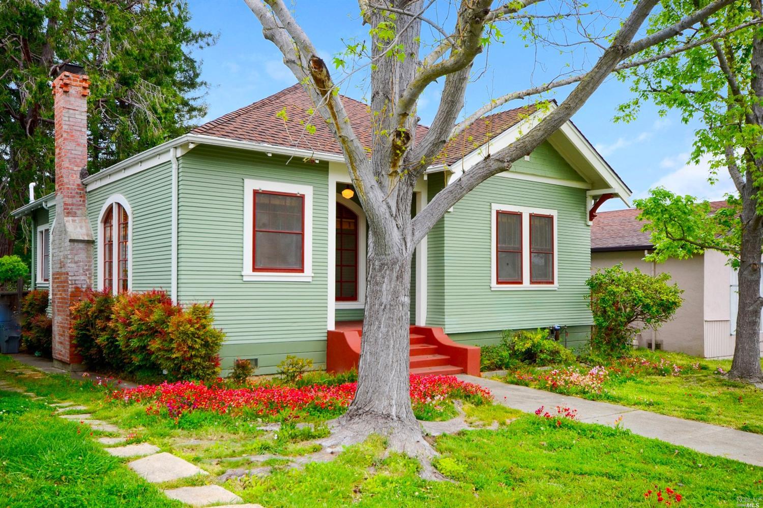 1014 Ohio St, Vallejo, CA 94590 photo 3