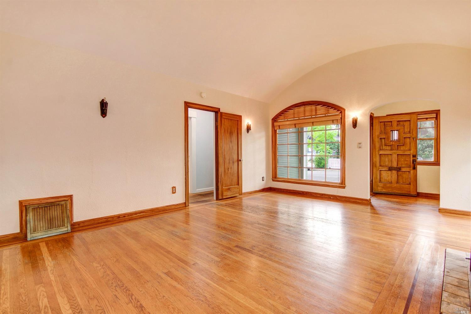 1014 Ohio St, Vallejo, CA 94590 photo 9