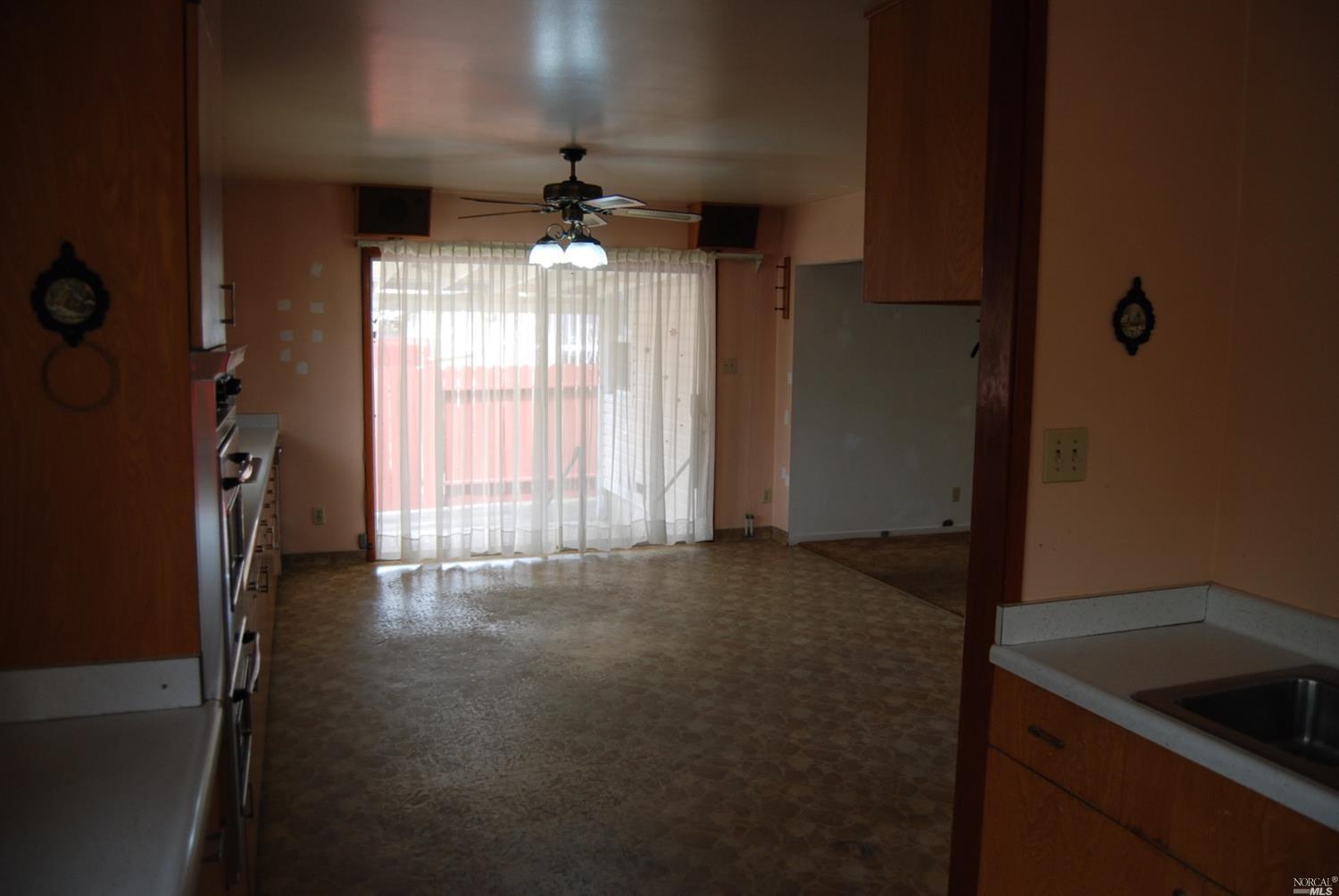 2525 Tennessee St, Vallejo, CA 94591 photo 13