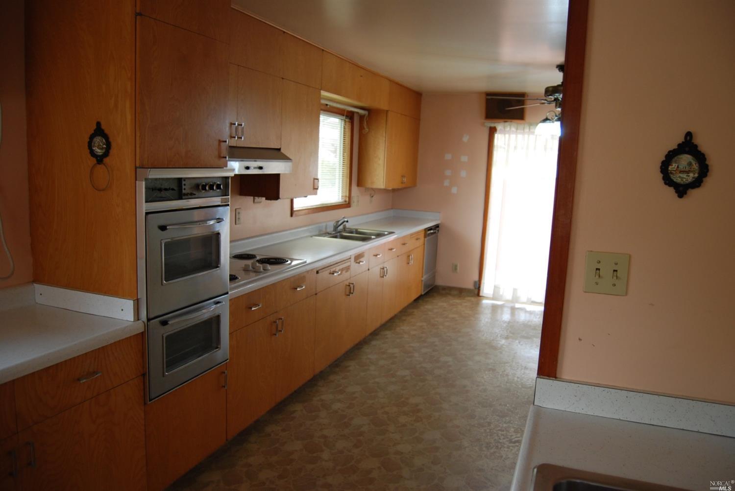 2525 Tennessee St, Vallejo, CA 94591 photo 9