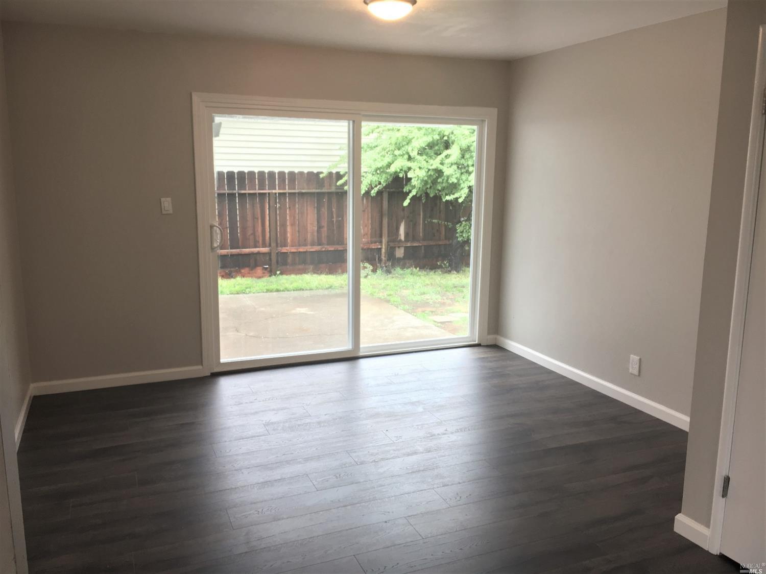 107 Taft St, Fairfield, CA 94533 photo 5