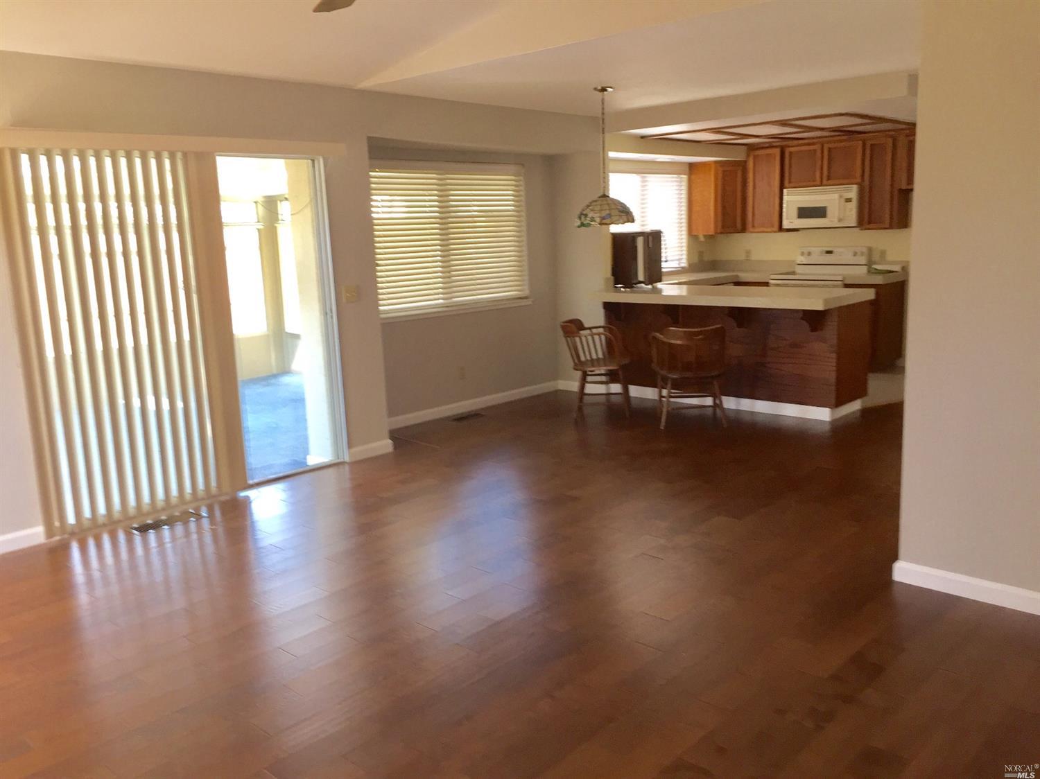 1195 Parkgreen Dr, Dixon, CA 95620 photo 14