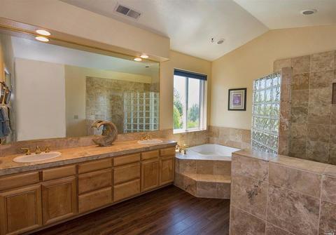 932 Birkdale Ct, Windsor, CA 95492 photo 18