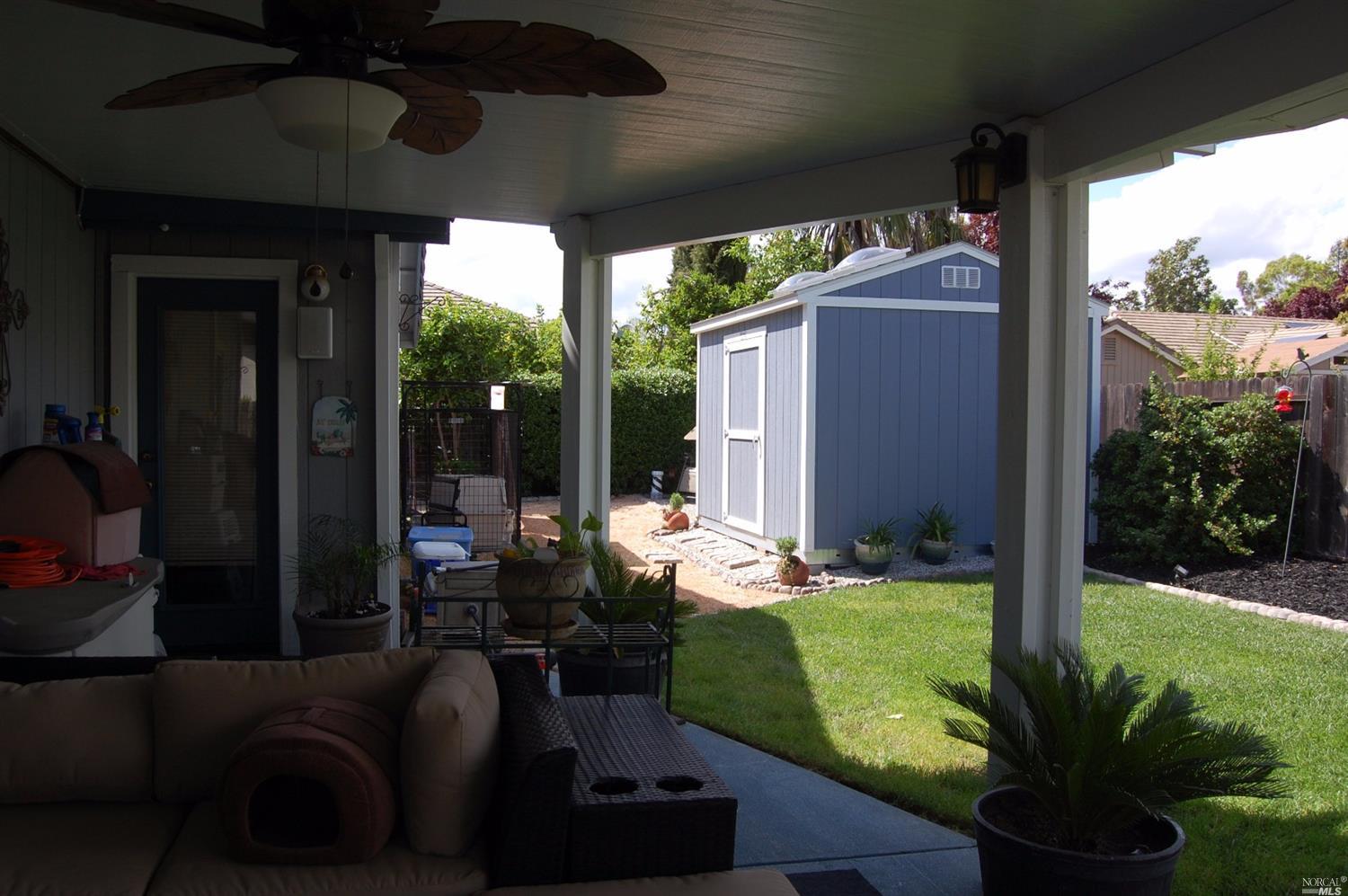 305 Brians Ct, Dixon, CA 95620 photo 8