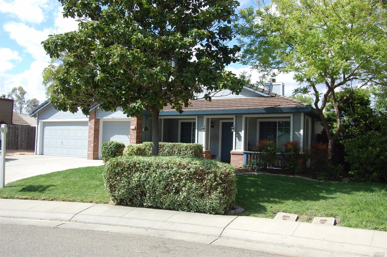 305 Brians Ct, Dixon, CA 95620 photo 4