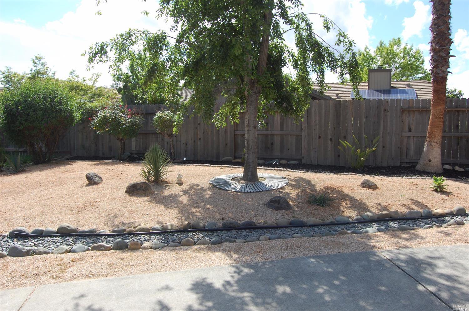 305 Brians Ct, Dixon, CA 95620 photo 7