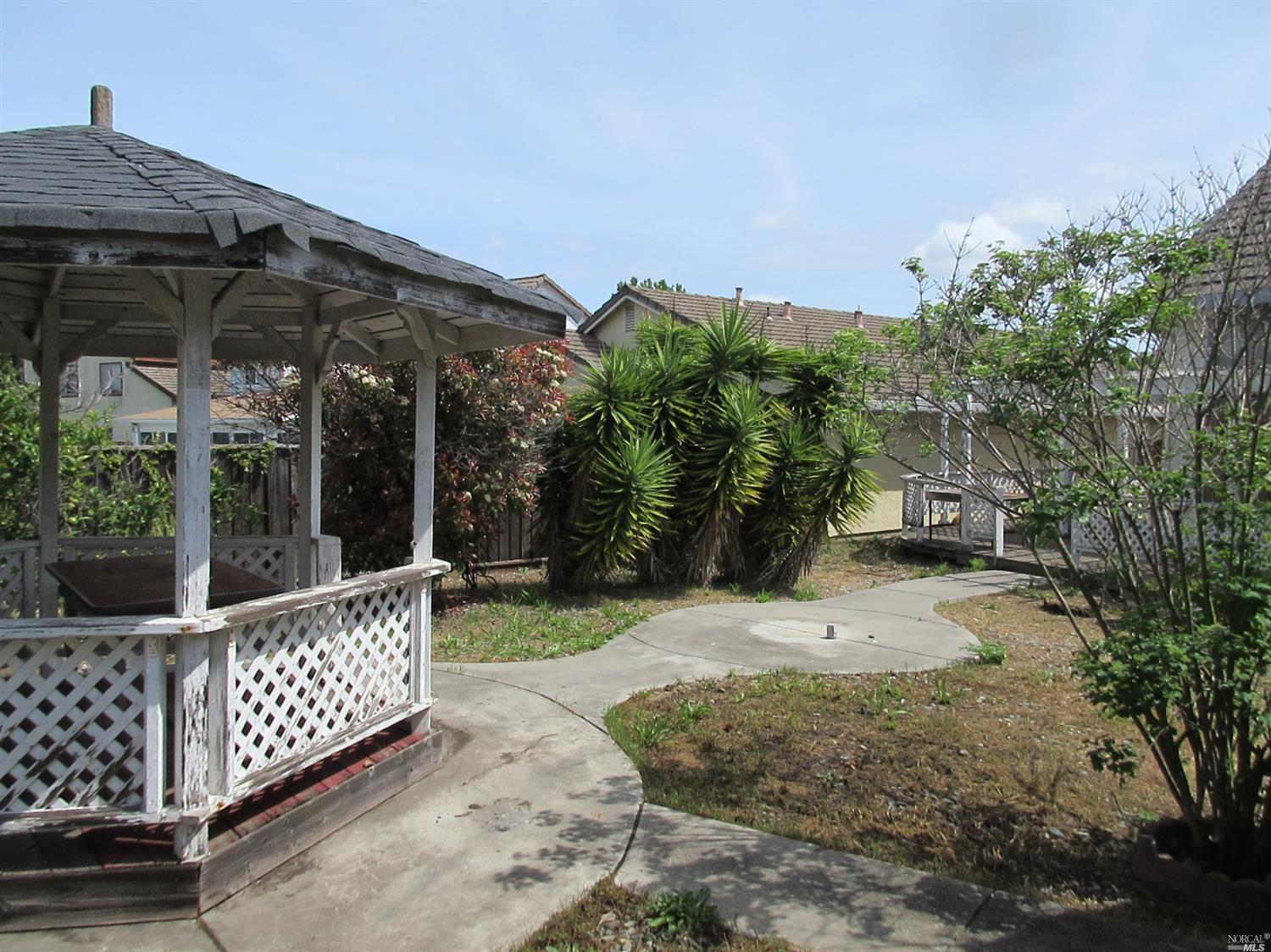 251 Mica Dr, Vallejo, CA 94589 photo 17