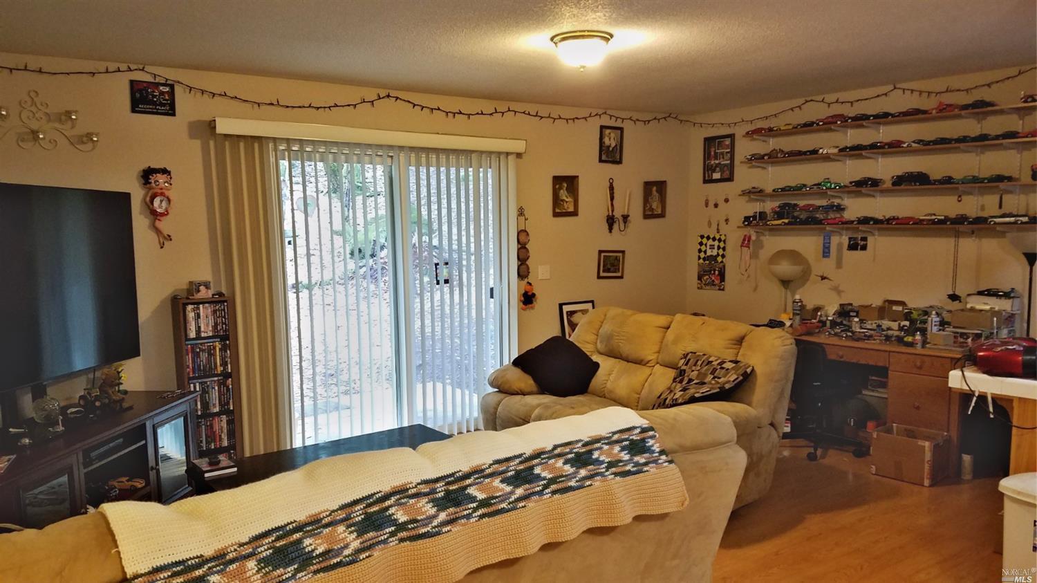 1390 Perch Way, Willits, CA 95490 photo 8