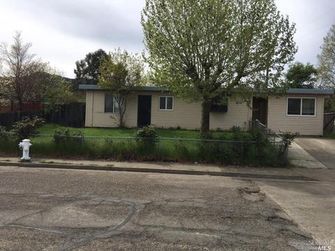 1498 Lockwood Dr, Ukiah, CA 95482 photo 1