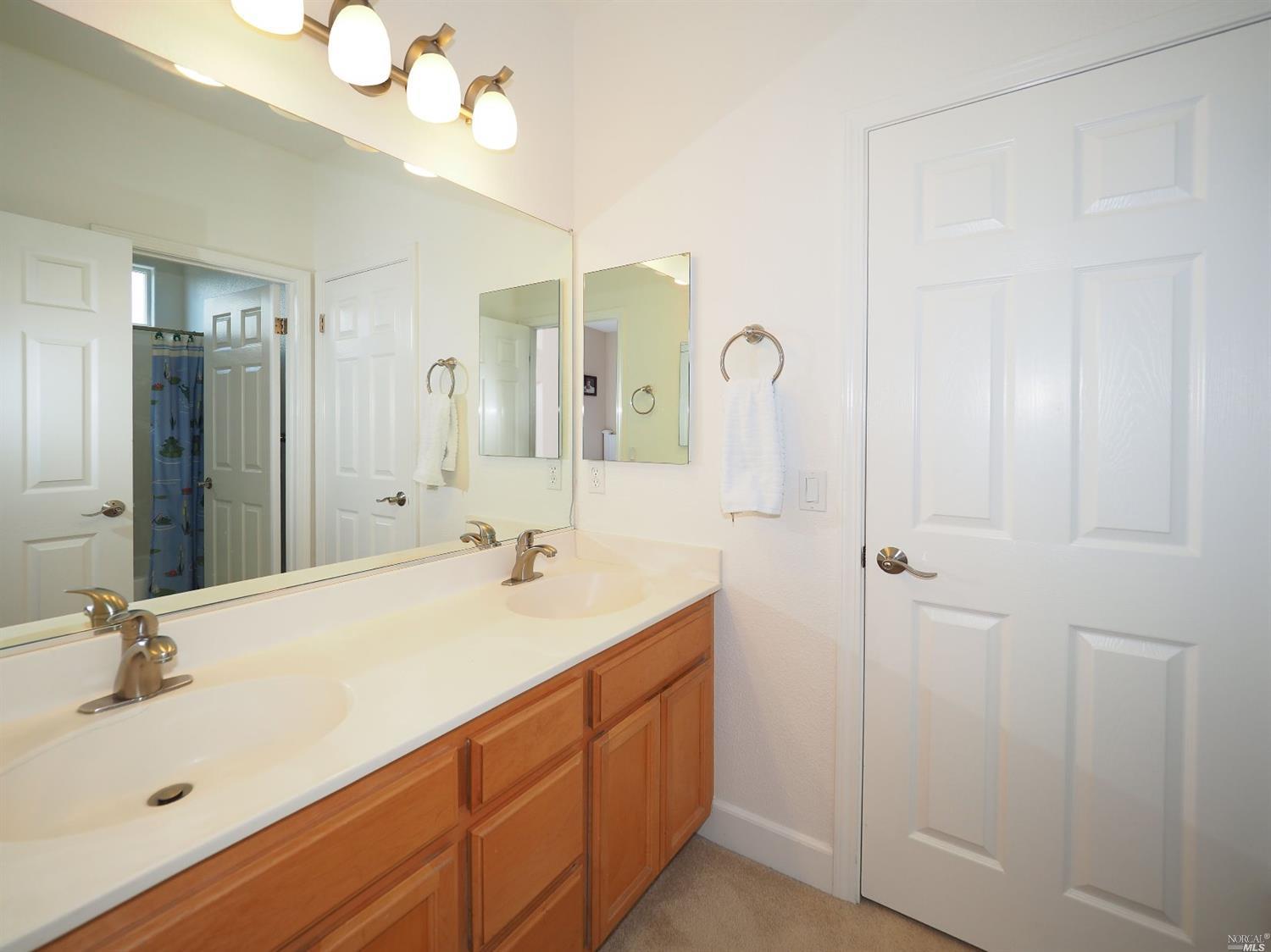 519 Sauvignon Pl, Windsor, CA 95492 photo 30
