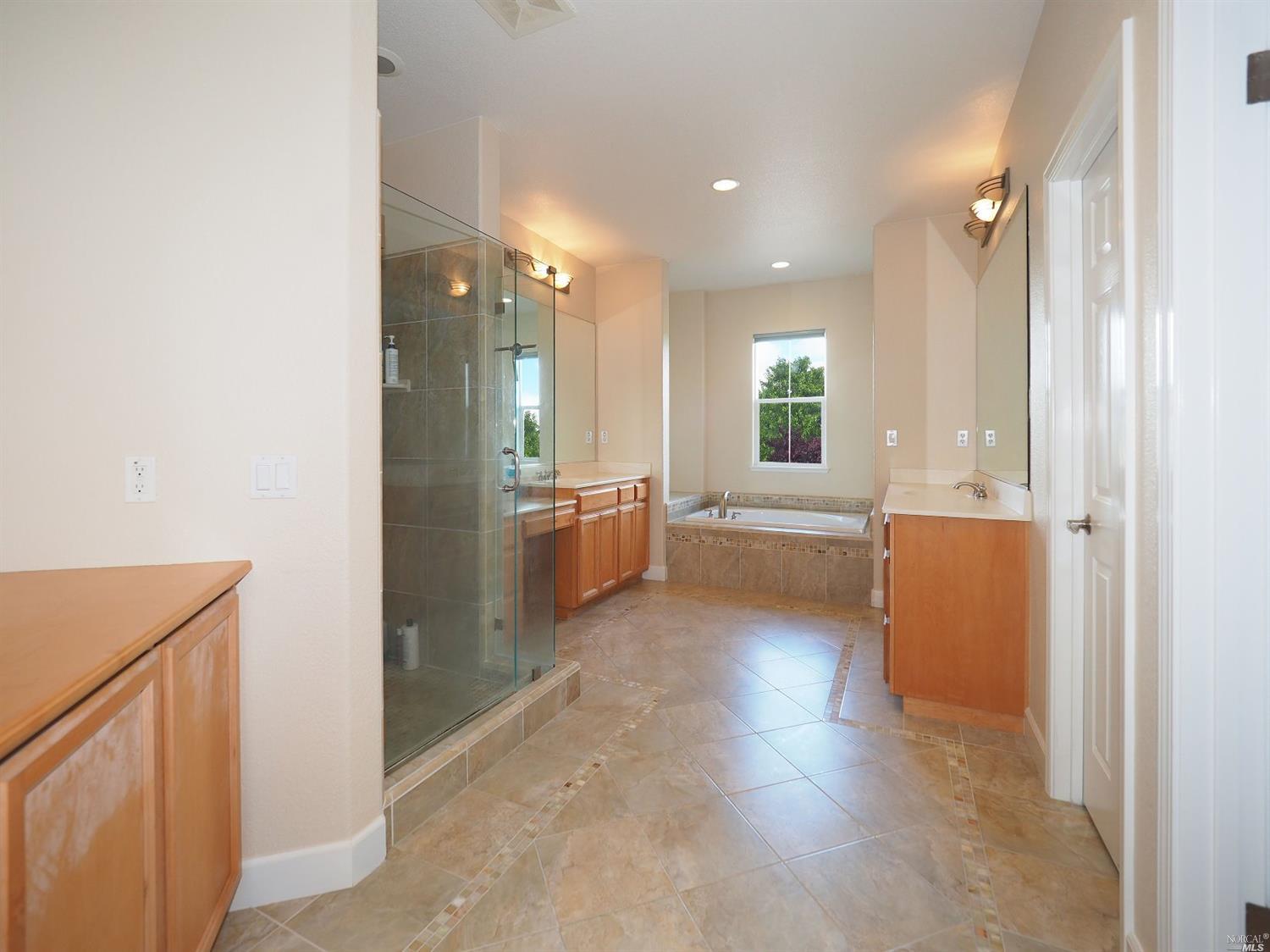 519 Sauvignon Pl, Windsor, CA 95492 photo 6