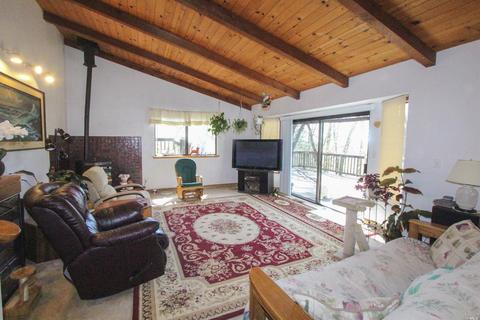 9568 Fox Dr, Cobb, CA 95426 photo 2