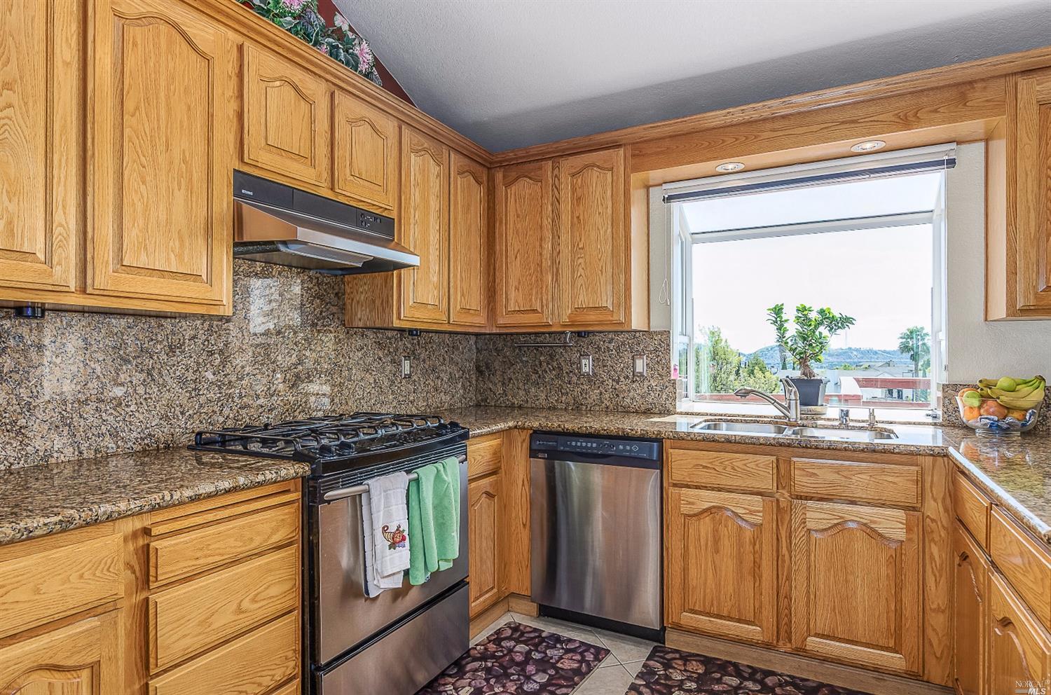 Undisclosed, Vallejo, CA 94591 photo 5