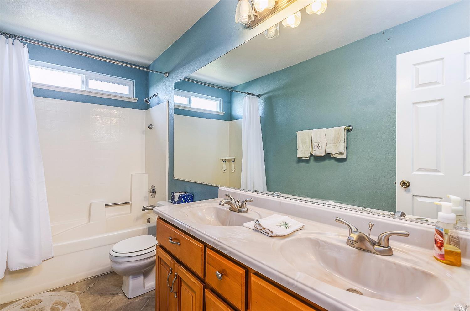 Undisclosed, Vallejo, CA 94591 photo 12