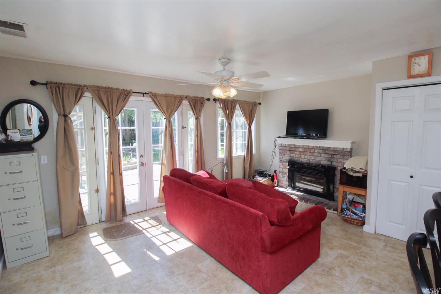 770 Michele Ct, Dixon, CA 95620 photo 9