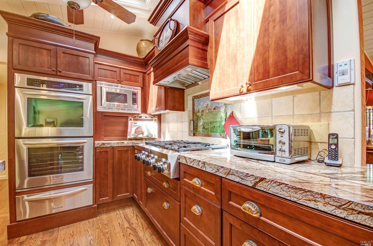 790 Michael Dr, Sonoma, CA 95476 photo 9