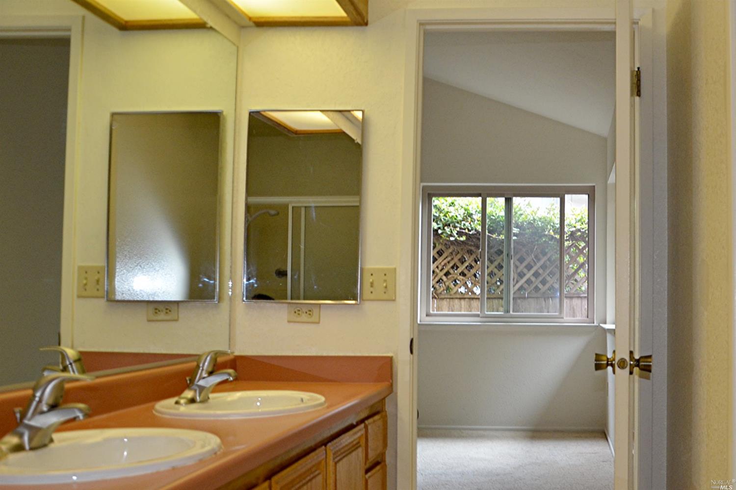 225 Robin Ave, Cotati, CA 94931 photo 15