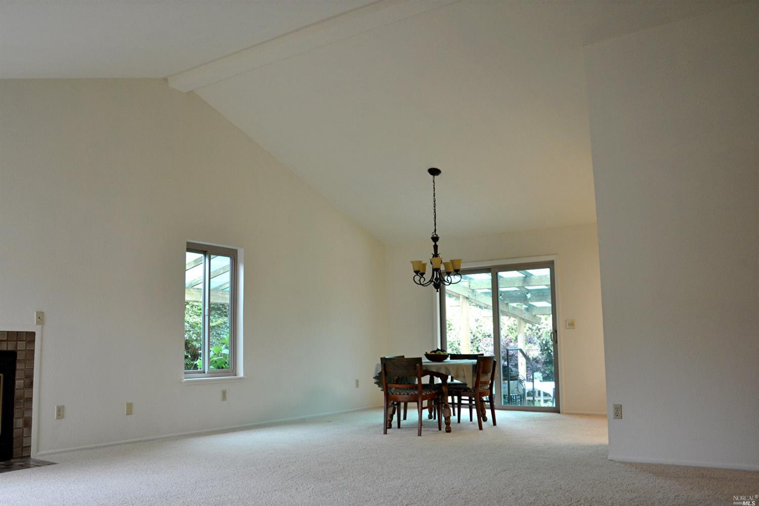 225 Robin Ave, Cotati, CA 94931 photo 5