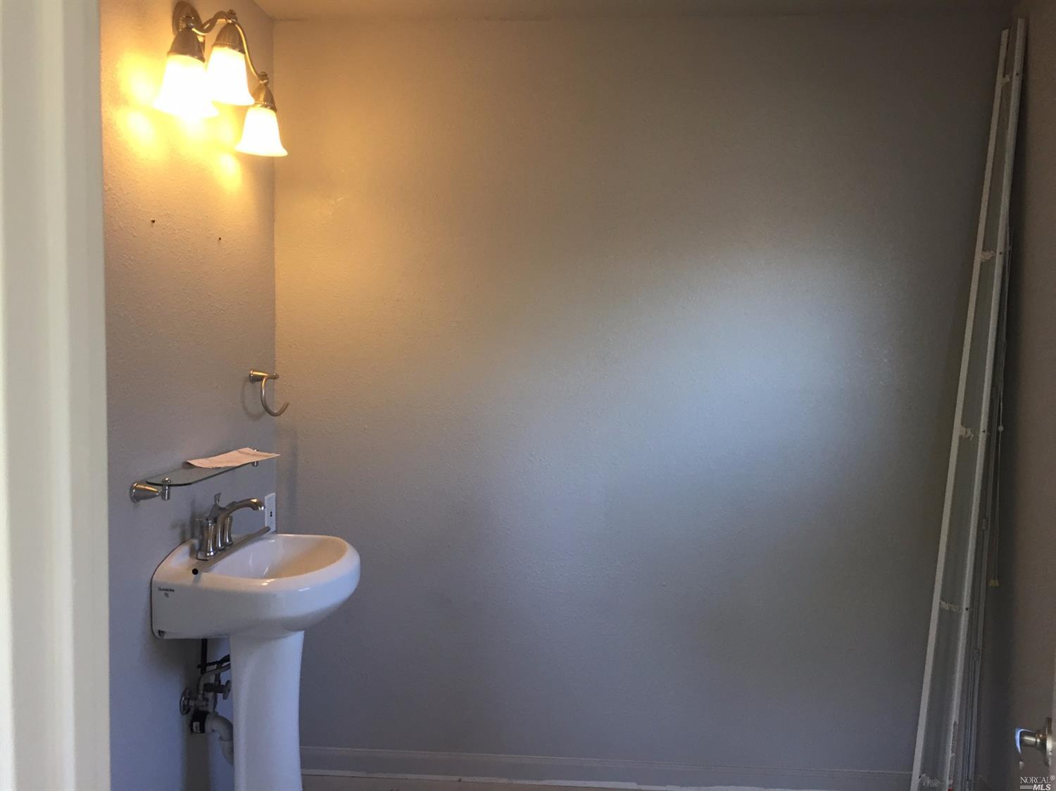 862 Annette Ave, Vallejo, CA 94591 photo 9