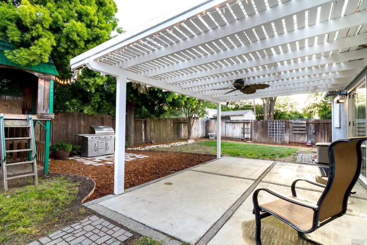 635 Devonshire Dr, Dixon, CA 95620 photo 25