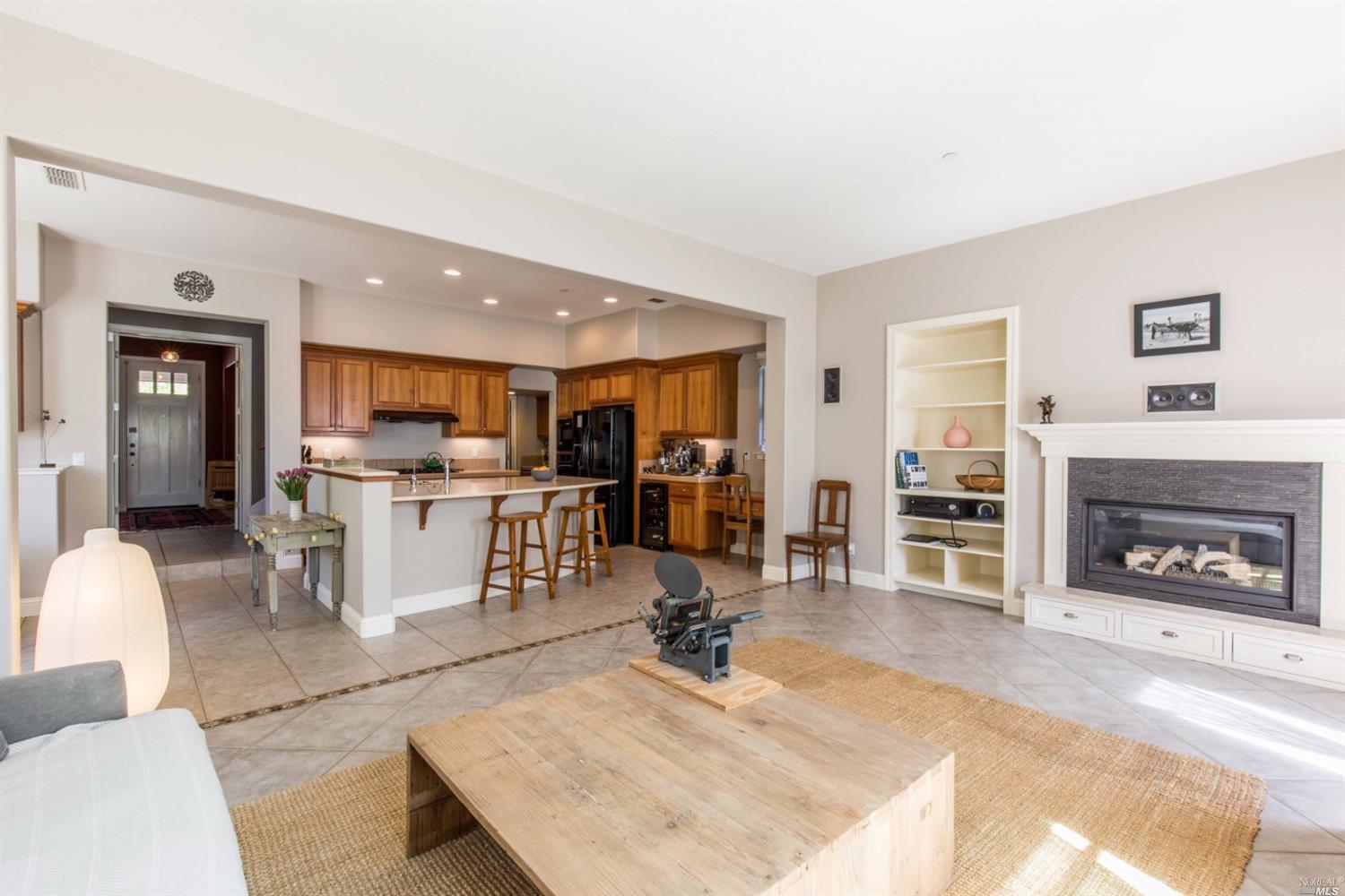 1905 Catenacci Ct, Petaluma, CA 94954 photo 4