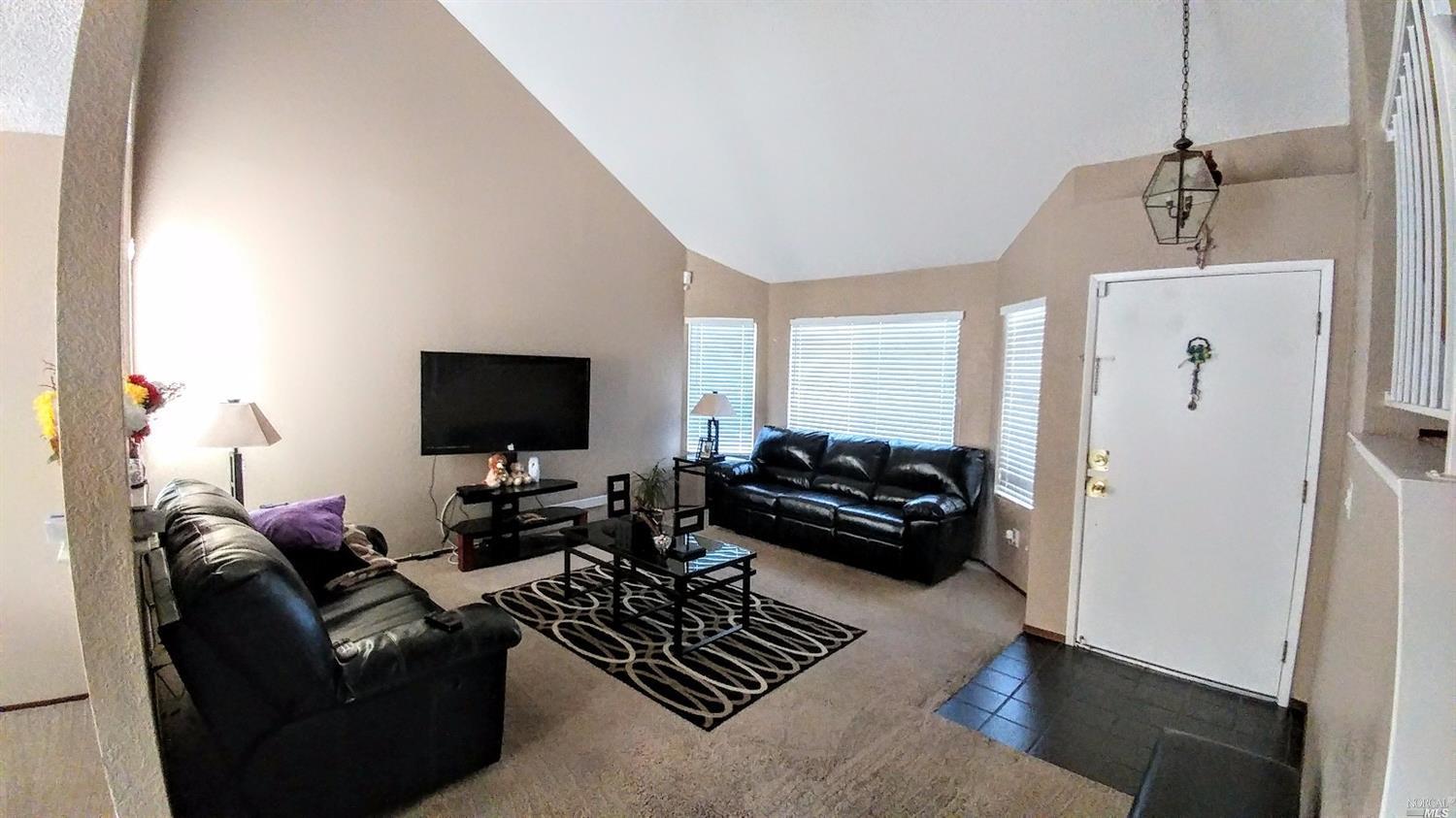 385 Cotta Way, Vallejo, CA 94589 photo 3