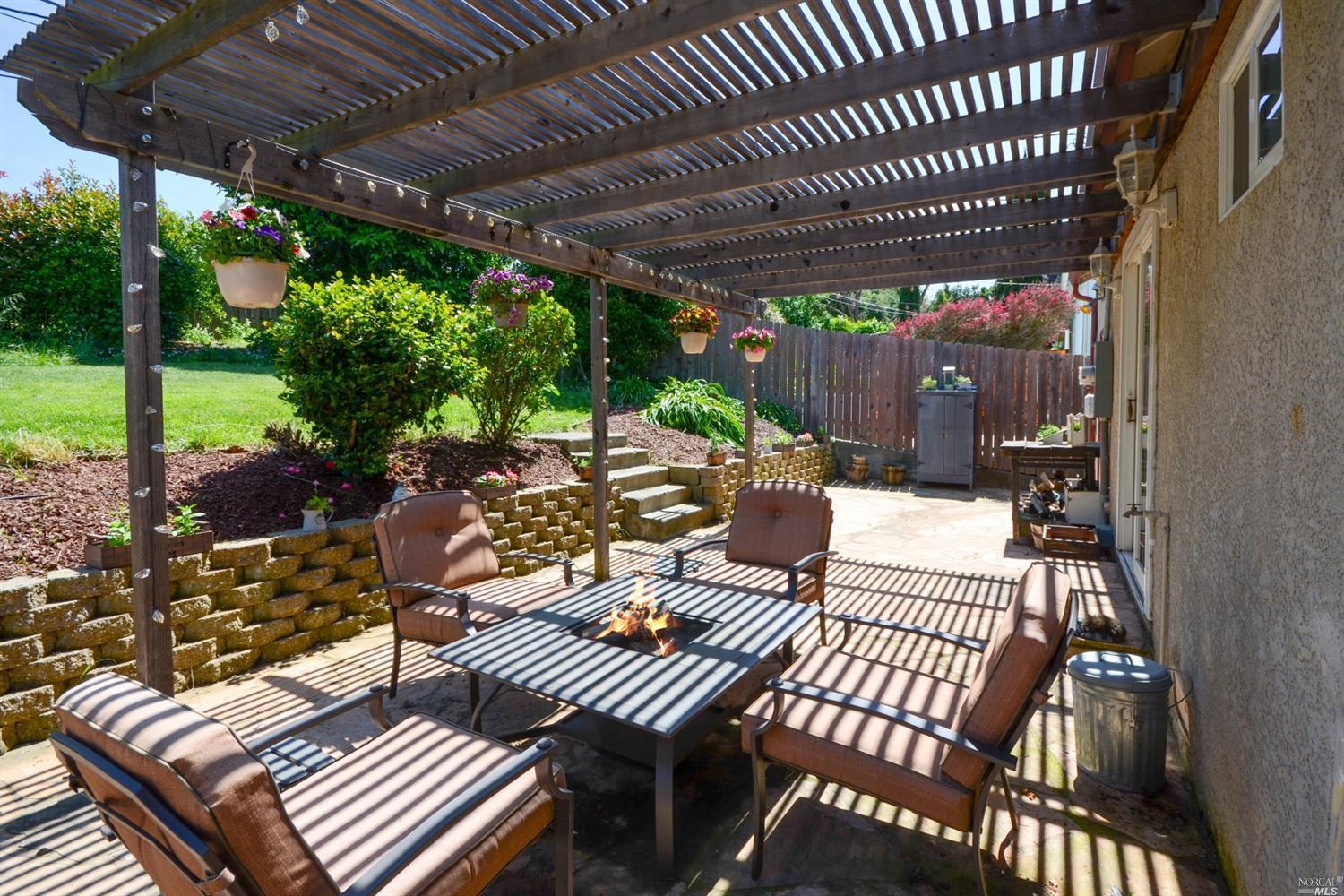 332 Benson Ave, Vallejo, CA 94590 photo 3