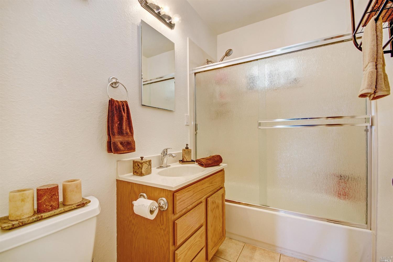 332 Benson Ave, Vallejo, CA 94590 photo 9